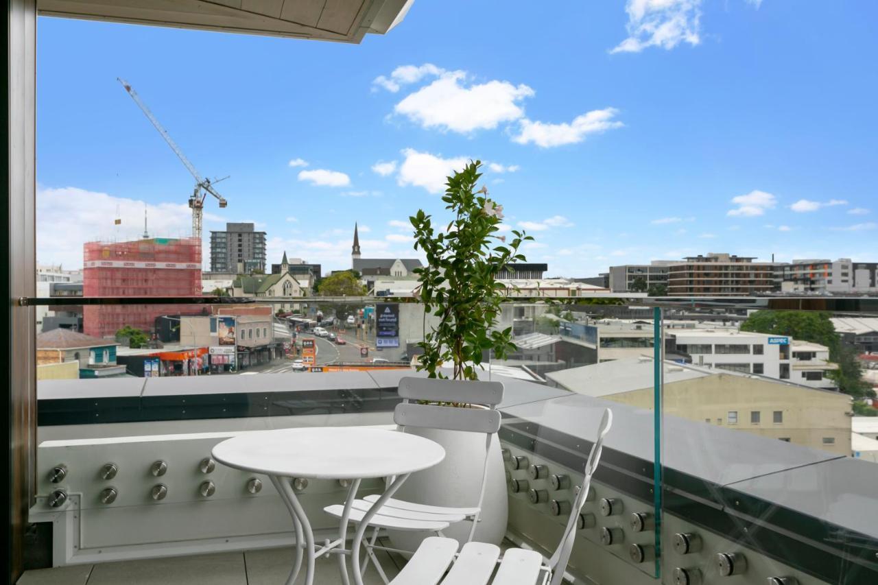 Apartamento Enfield Sky - Brand New Luxury Penthouse Auckland Exterior foto